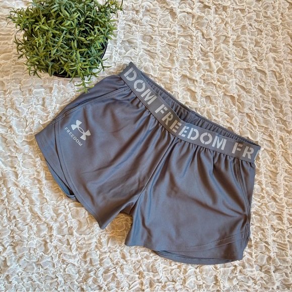 Under Armour Pants - Under Armour UA Play Up Freedom Athletic Running Shorts Workout Gym Pockets